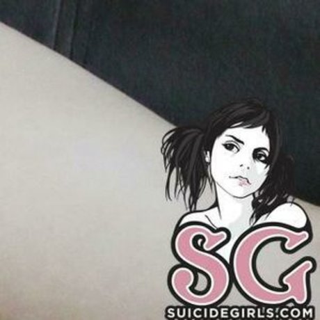 Mundi star naked pictures