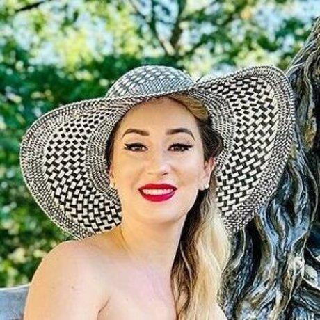 Robyn Adele Anderson model adult gallery