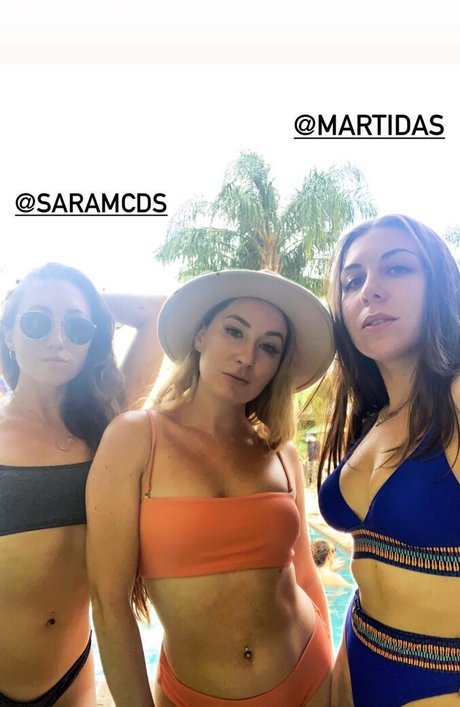 Robyn Adele Anderson star nudes image