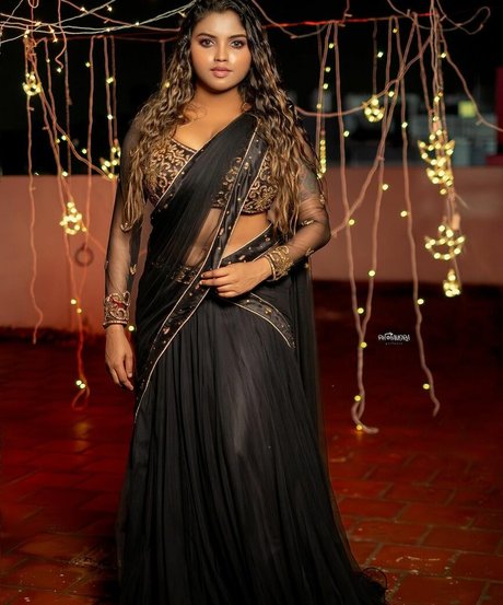 fingering pussy onlyfans beautiful naked image