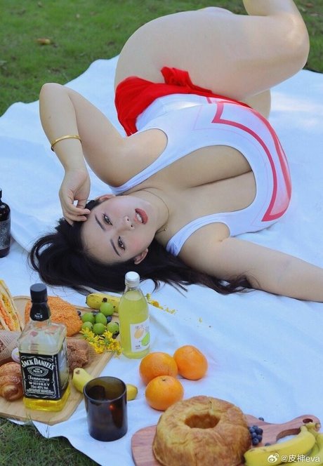 slut milf onlyfans art naked galleries