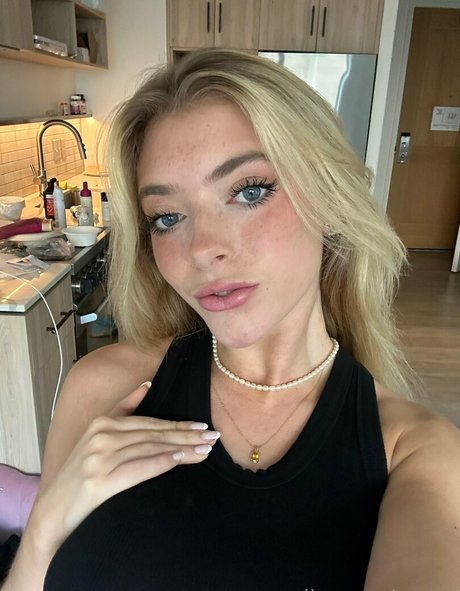 big clit onlyfans art porn pic