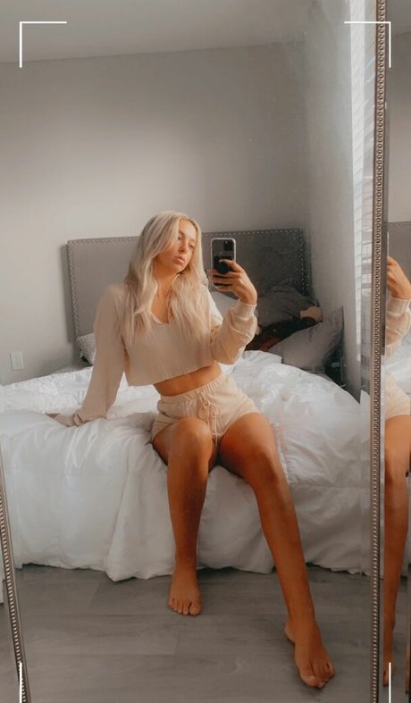 famous nude onlyfans pornos img