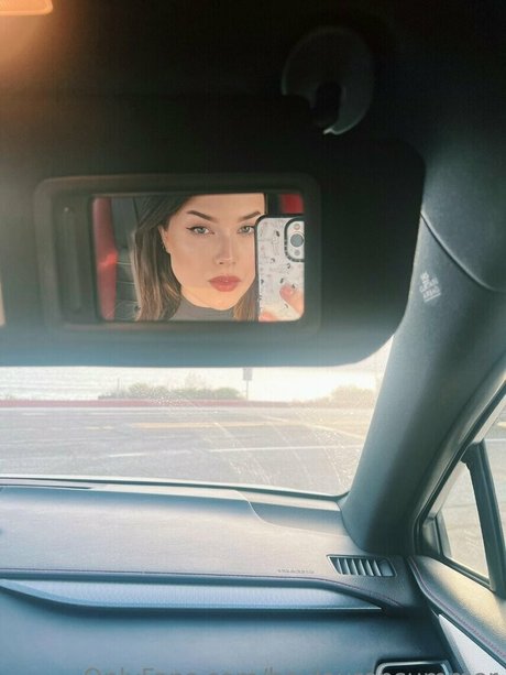 heylaurensummer hot model pictures