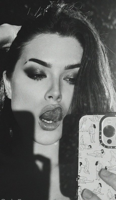 heylaurensummer model hd image