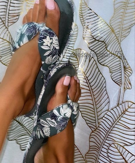 Jessyfeetparis star perfect archive