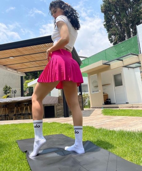 milf handjob onlyfans naked pictures