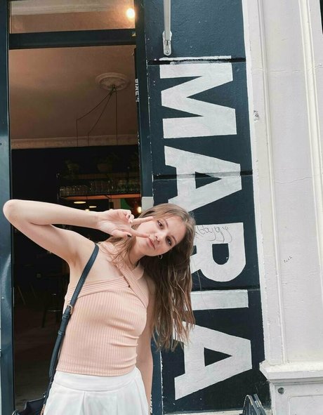 nina williams hot star galleries