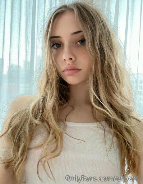 sucking tits onlyfans beautiful porn gallery