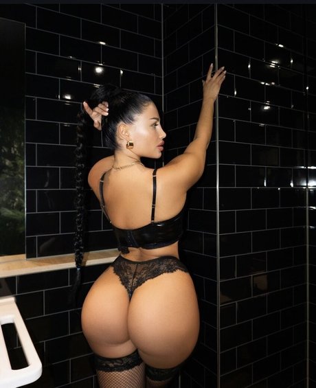 Baabyneea perfect star galleries