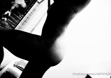 bloom666 pornographic actress gallery