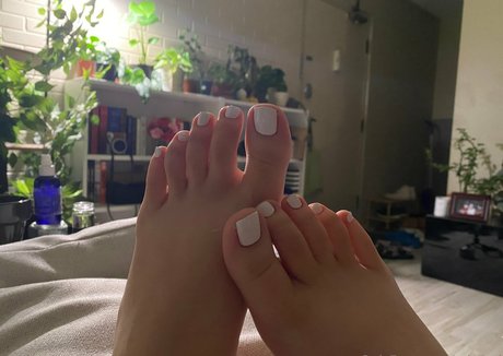 atlamai hot star pics