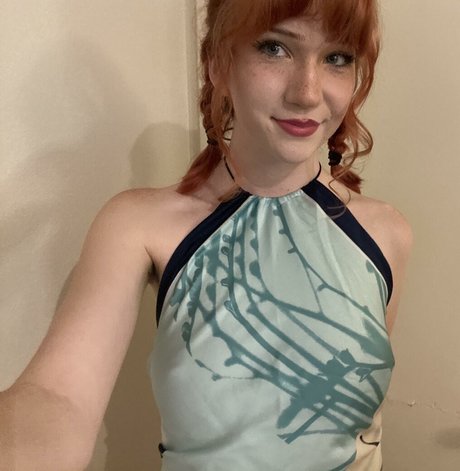 Tora Love star hd image