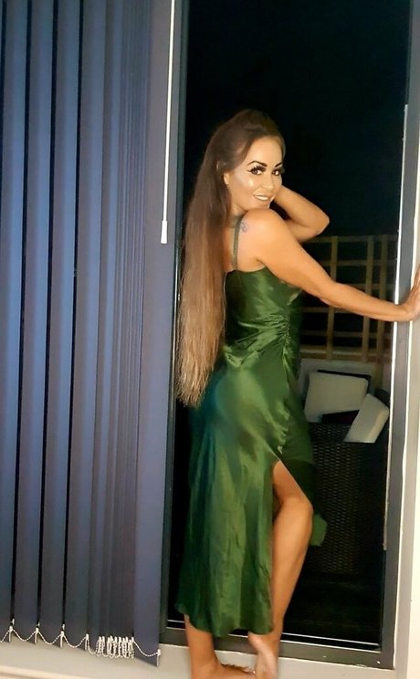 shemale fucks girl onlyfans best photos