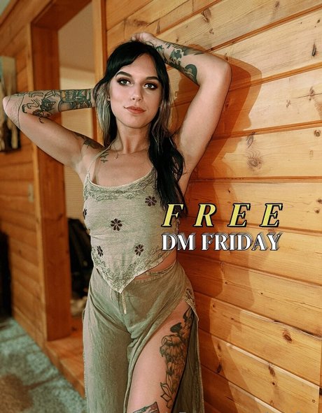 Ela Rose star pretty photos