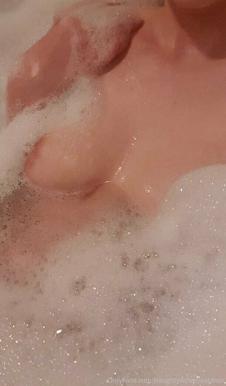 naughtywifeynextdoor naked pornstar galleries