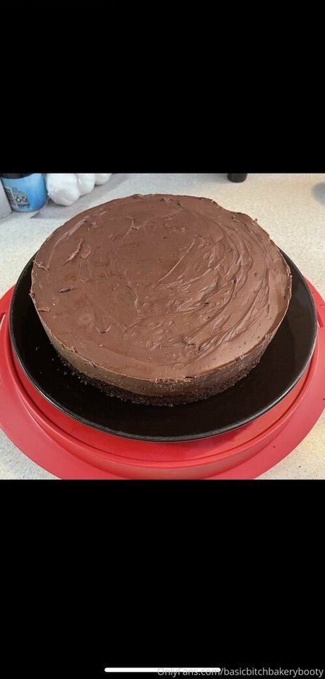 basicbitchbakerybooty top pornstar image