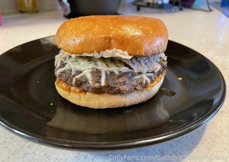 basicbitchbakerybooty model hot picture