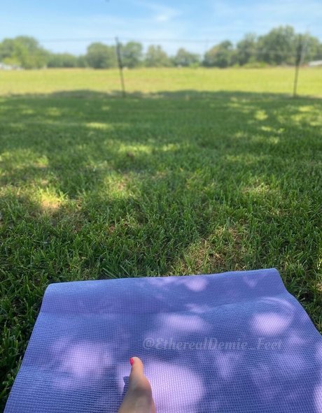 etherealdemie feet pornstar high quality img