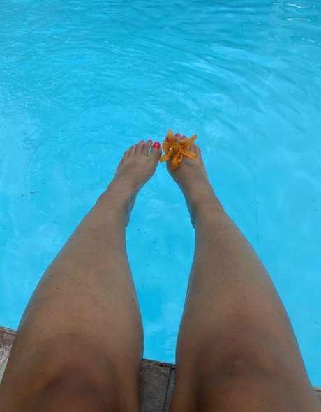 etherealdemie feet perfect actress img