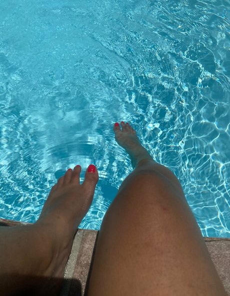 etherealdemie feet star art picture