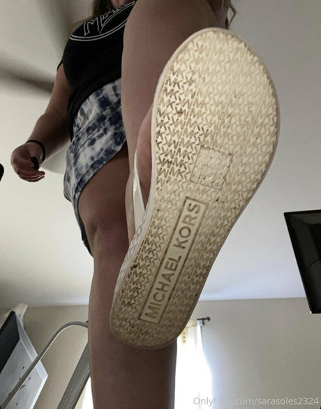 sarasoles2324 pornstar naked images