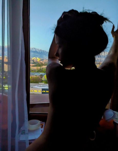 zelenaya zlaya star erotic pics