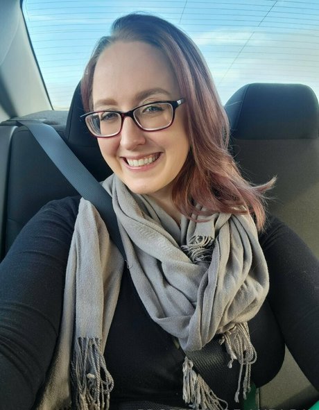 ray4fr33 hot model image