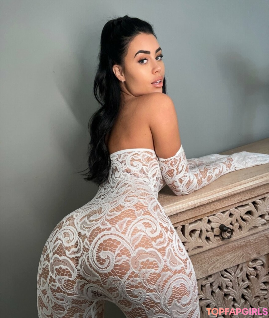 uniform onlyfans beautiful img