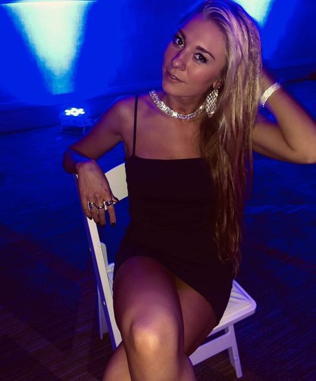 Julia Cole pornstar beautiful pictures