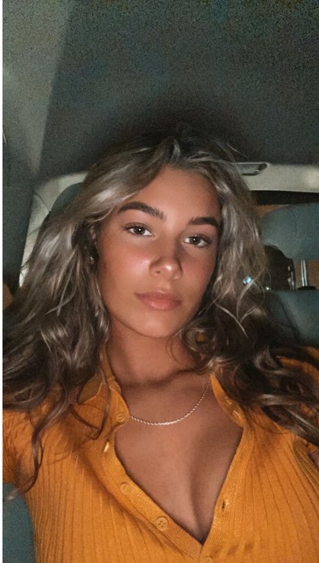 yoga milf onlyfans sexy nude picture