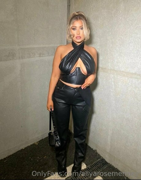 jessicarabbitrose high quality star img