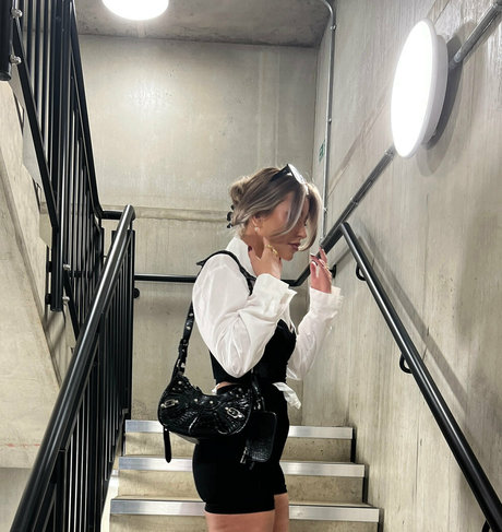 jessicarabbitrose nude actress images