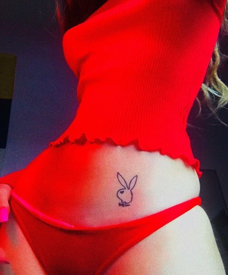 Ayla D lyla art model img