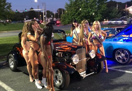 thatdarn foxx naked pornstar photo