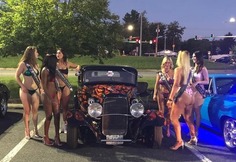 thatdarn foxx model xxx photos