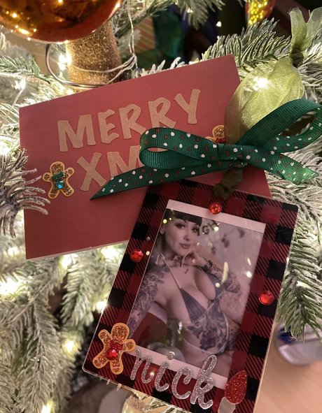 lorettarose model perfect img