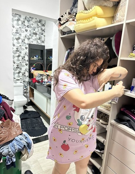 Mayla Souza model pornographic photo