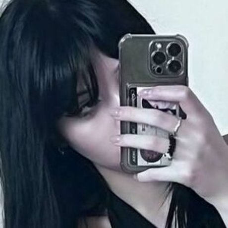 beexfia erotic model pics