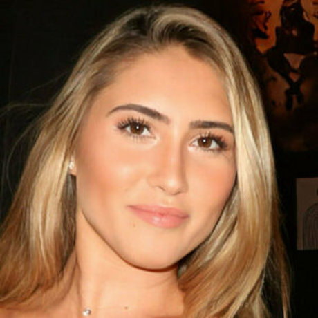 miameetsworld nude actress photo