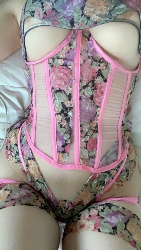 Silkyfabric model sex picture