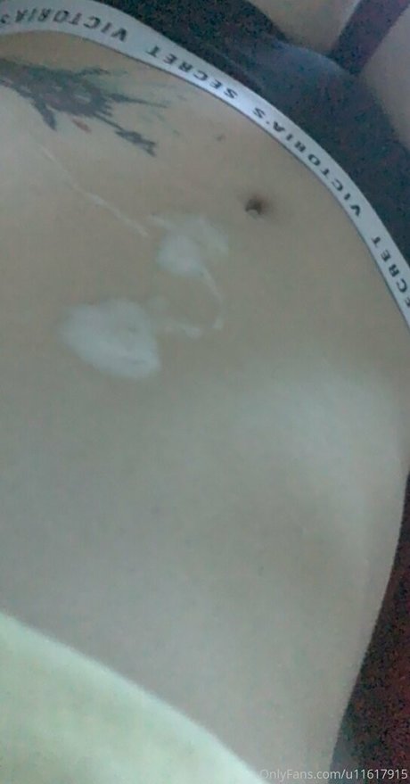 samitwinwhite exclusive model archive