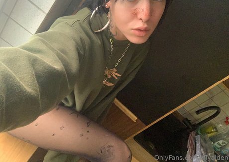 allyalden perfect pornstar images