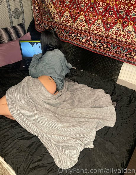 allyalden pornstar sexy gallery