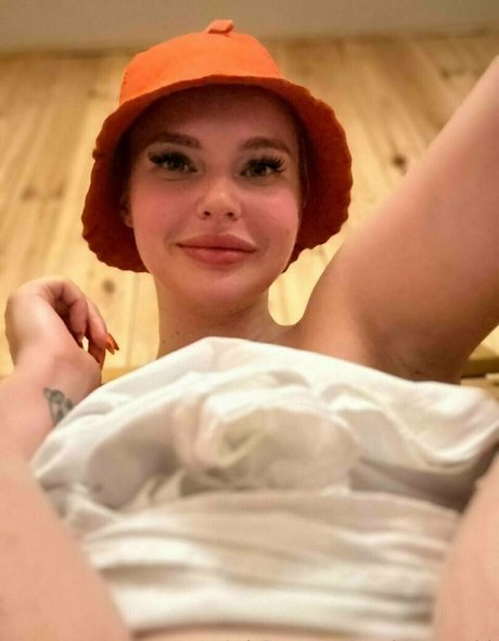 misss sandra vip pornographic star image