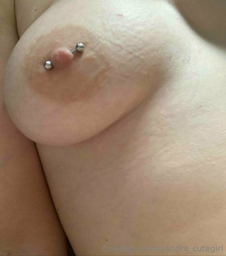 misss sandra vip hot model photo