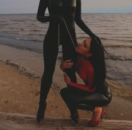 Zhanna Smekhova exclusive actress picture