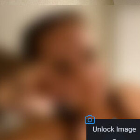 BustyLove exclusive star img