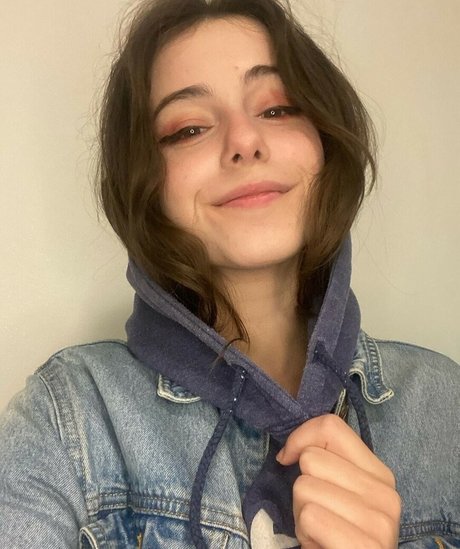 Gil Liany exclusive pornstar photos