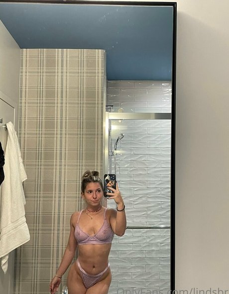 Lindsay Ruggiero pornstar erotic pics